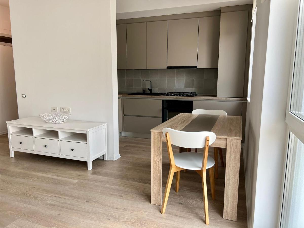 Apartament Timisoara La Liziera Padurii Exterior photo